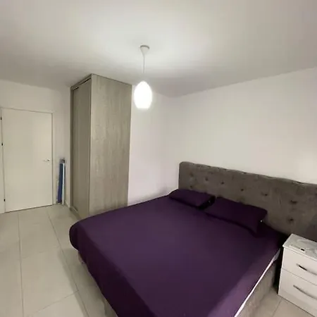 Apartment Flat *